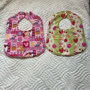 Strawberry Shortcake bibs